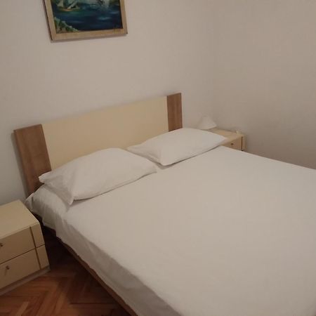 Mravak Apartments Трогир Екстериор снимка