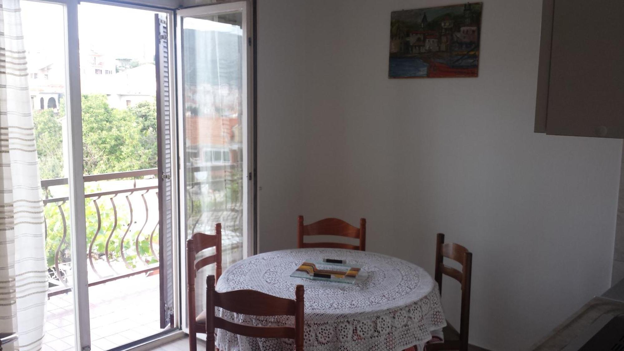 Mravak Apartments Трогир Екстериор снимка