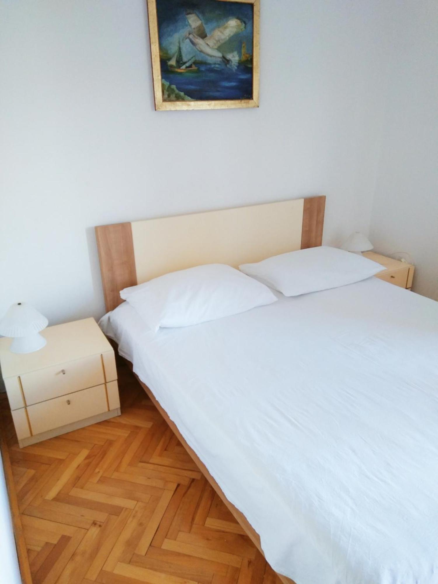 Mravak Apartments Трогир Екстериор снимка